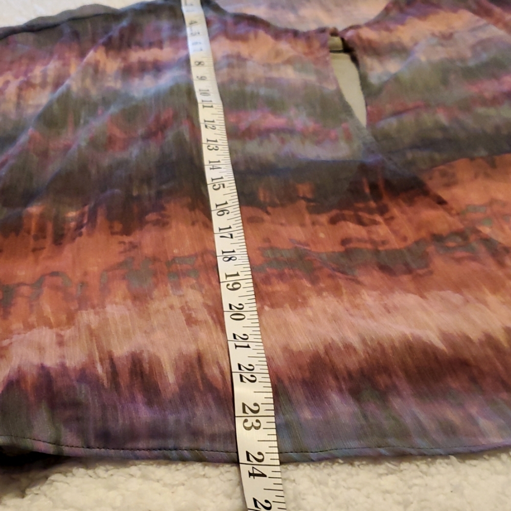 Democracy Side Tie Elbow Sleeve Tie Dye Top - Picture 7 of 12